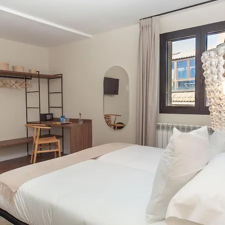 Duruelo Mountain Hotel 4*