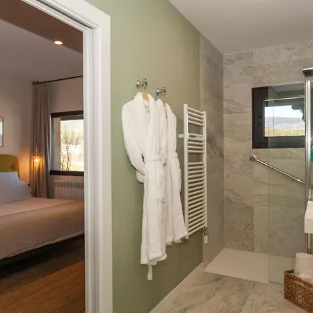 Duruelo Mountain Отель