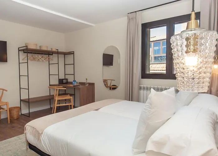 Duruelo Mountain 호텔 4*