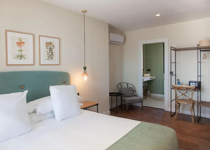 Duruelo Mountain 호텔 4*